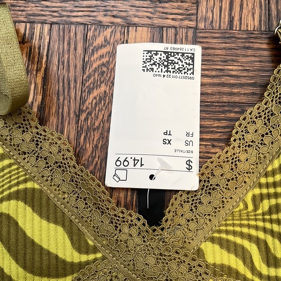 H&M Cami tank NWT - Picture 2 of 6